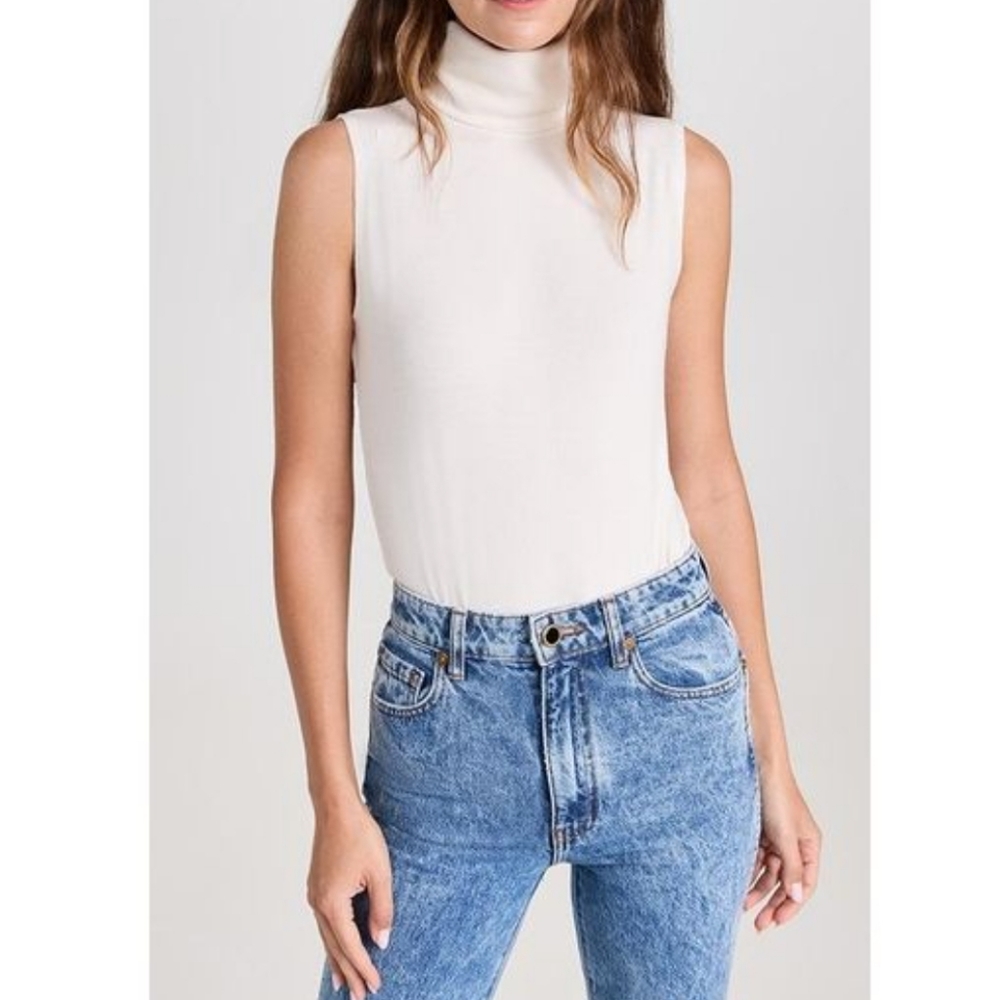 L'agence  White Off  Ceci Turtleneck sz XS